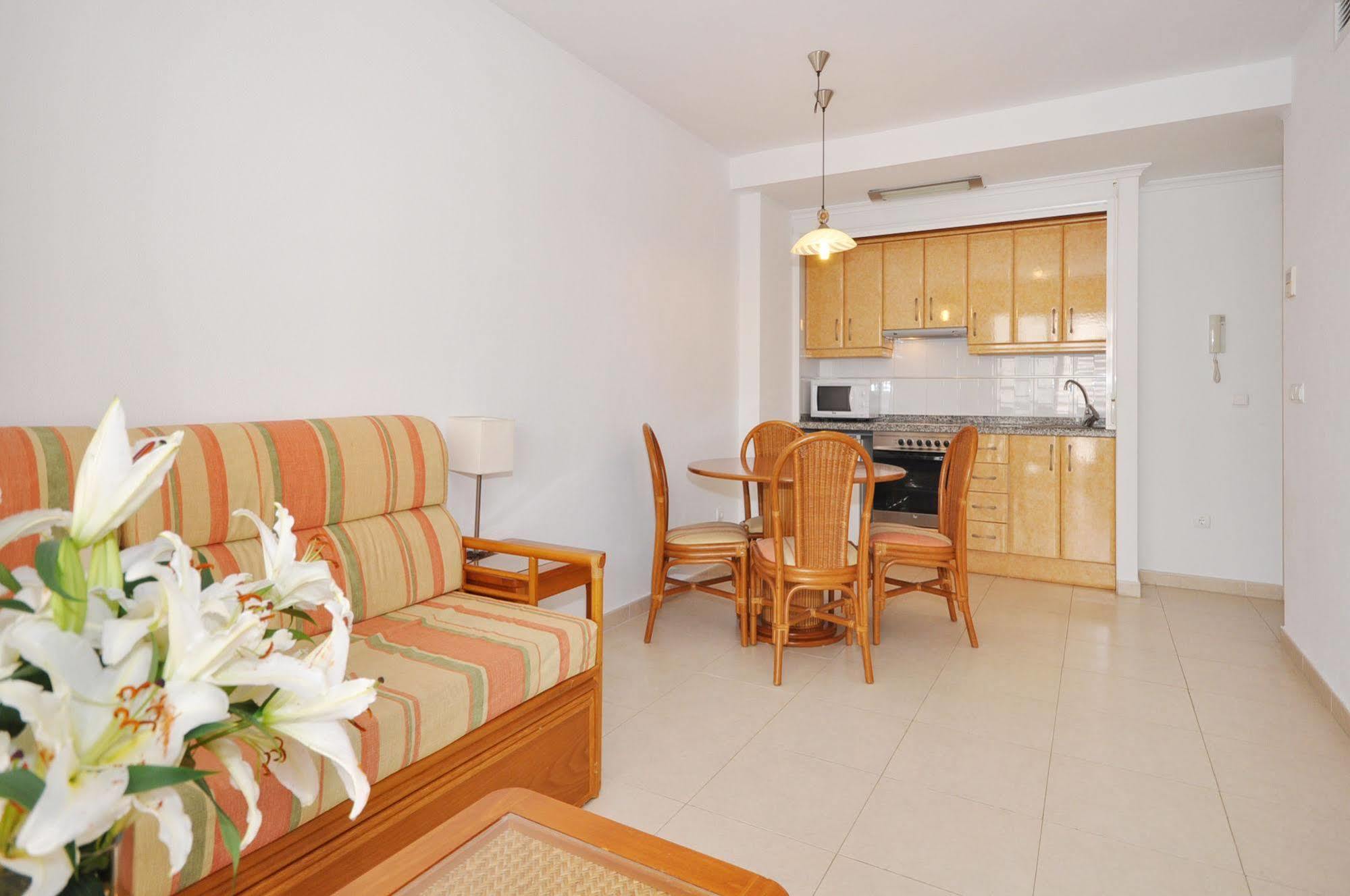 Apartamentos Ambar Beach Unitursa Calpe Eksteriør billede